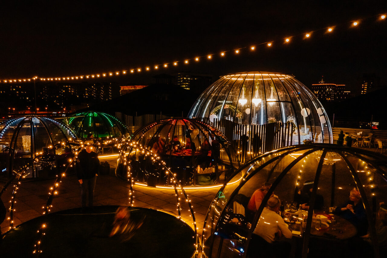 Арендовать Igloobar. Просторный купол на крыше