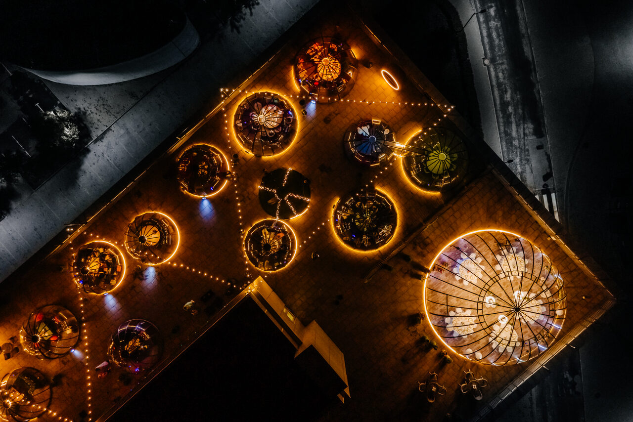 Арендовать Igloobar. Просторный купол на крыше