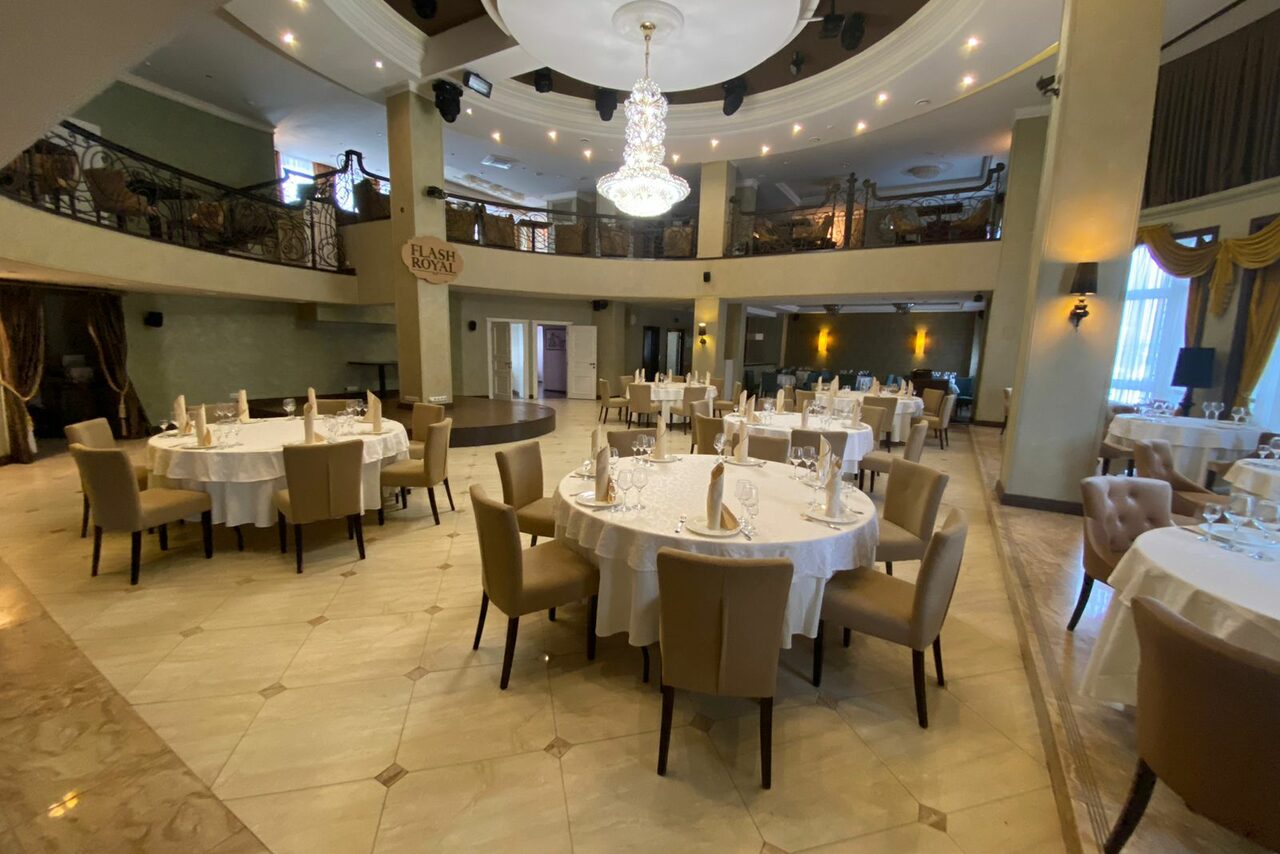 Арендовать Банкетный комплекс с несколькими зонами