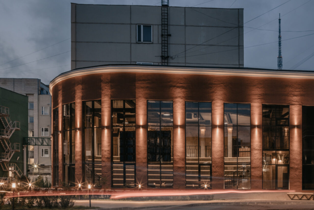 Арендовать Амфитеатр Ленполиграфмаш