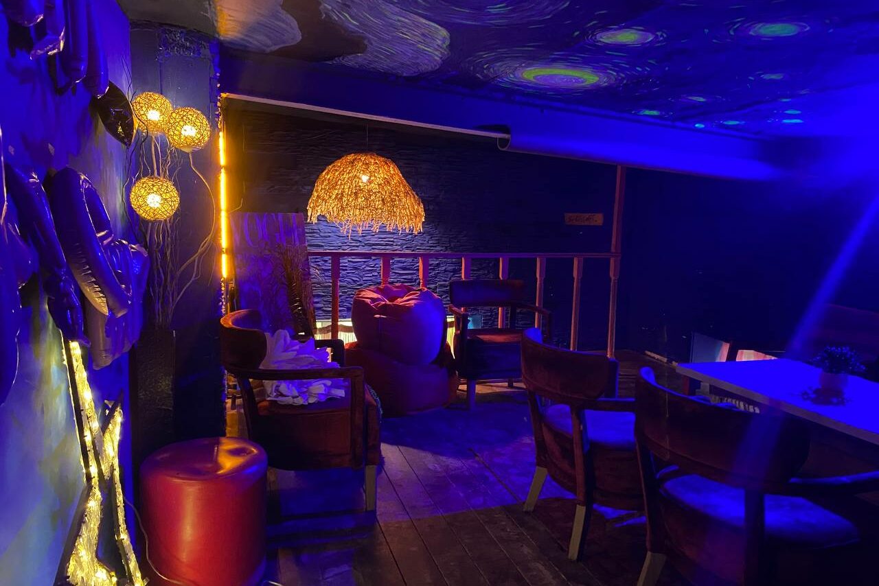 Арендовать Лофт Ван Гог Двухуровневый лофт с верандой