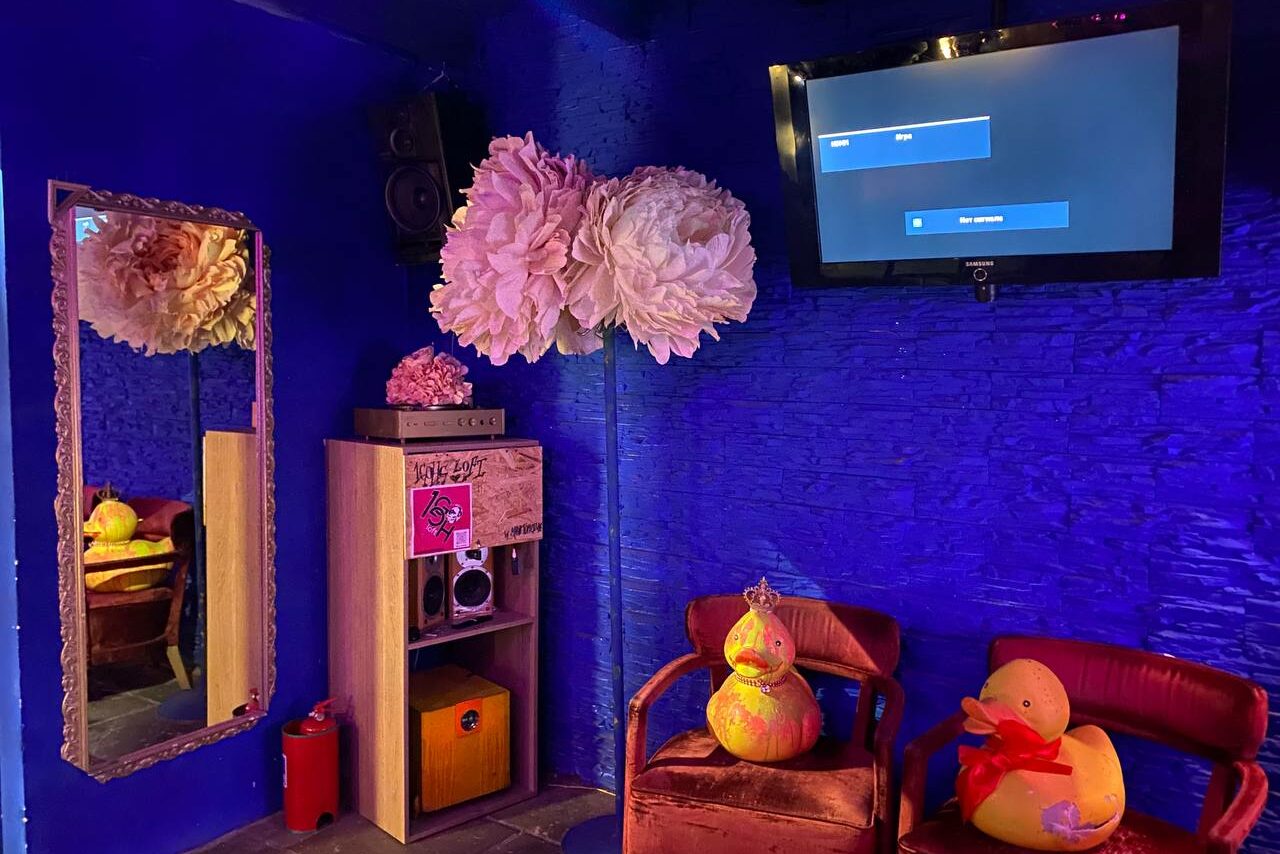 Арендовать Лофт Ван Гог Двухуровневый лофт с верандой