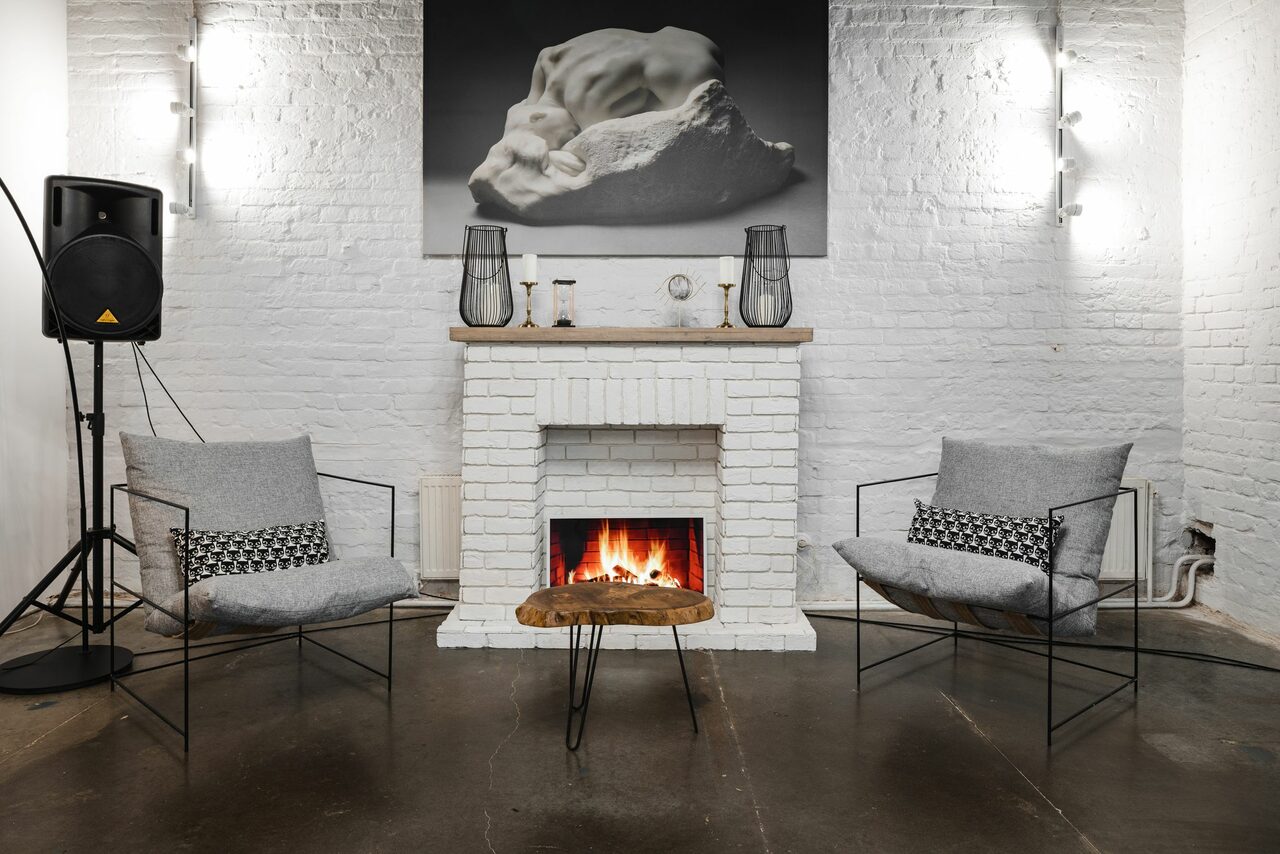 Арендовать Casa Picassa. Огюст Роден Дизайнерский двухуровневый зал