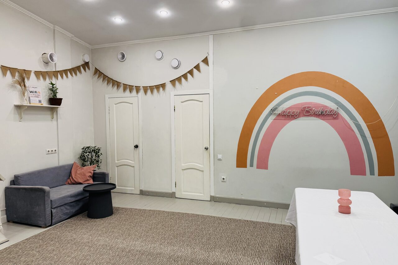 Арендовать Двухуровневый лофт для различных событий