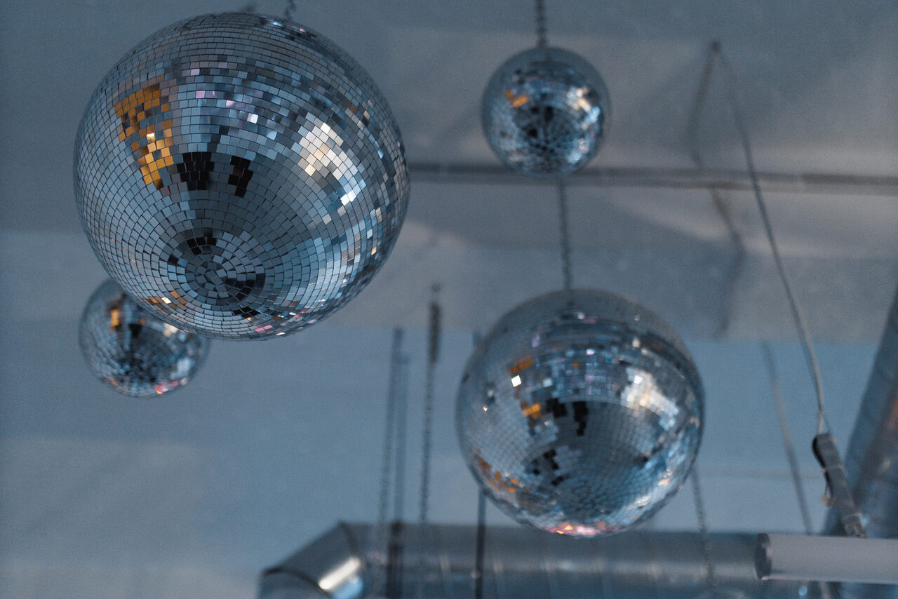 Арендовать Белый дизайнерский зал