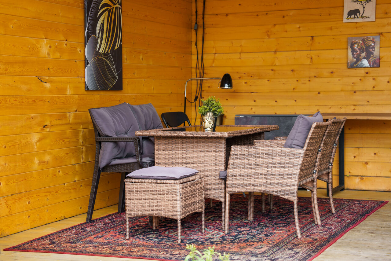 Арендовать Просторный лофт с верандой и внутренним двориком