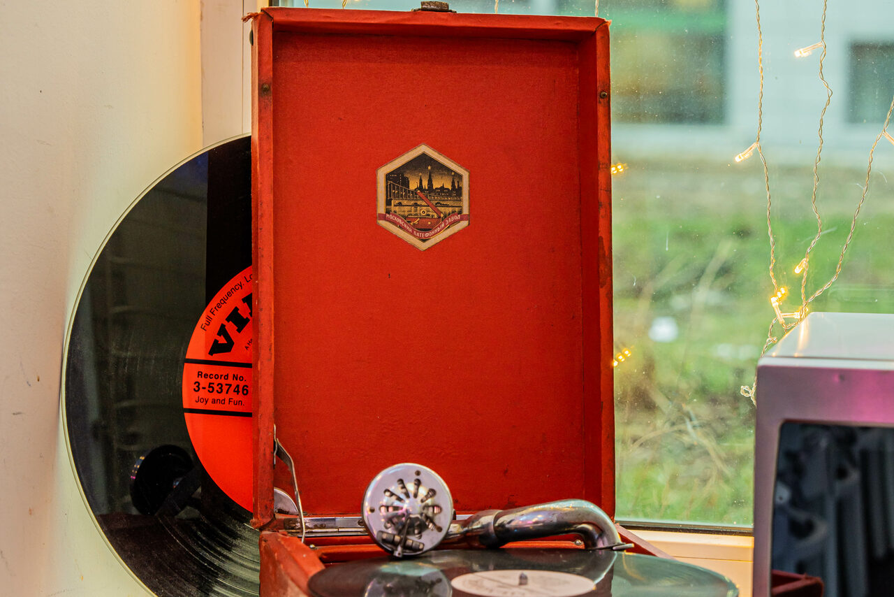 Арендовать Атмосферное пространство с верандой для любых мероприятий