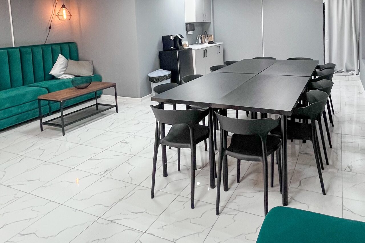 Арендовать Современный зал для различных мероприятий