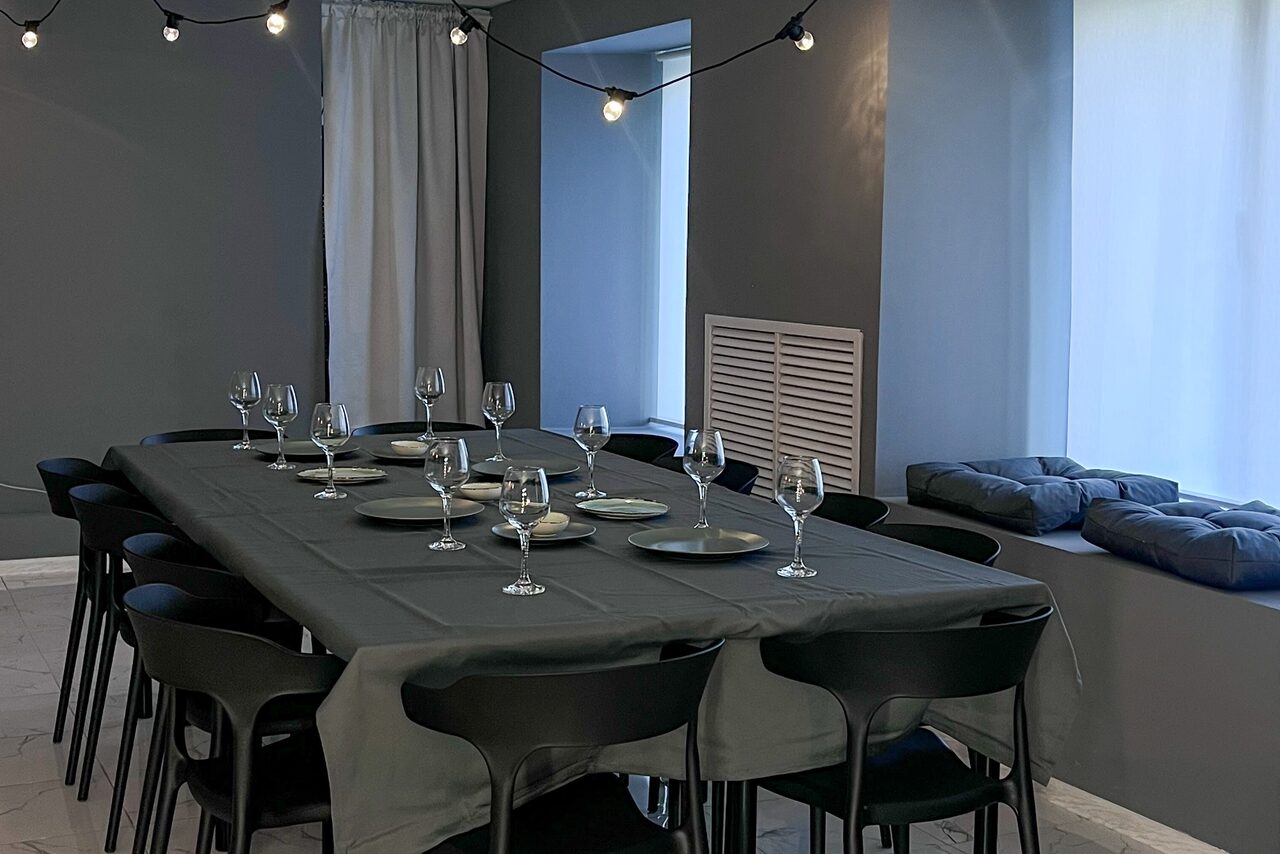 Арендовать Современный зал для различных мероприятий