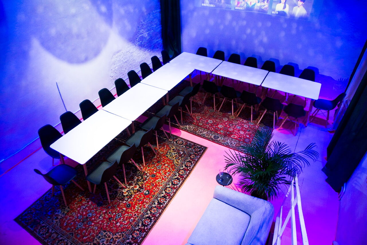 Арендовать Hall 14. Атмосферный лофт с верандой