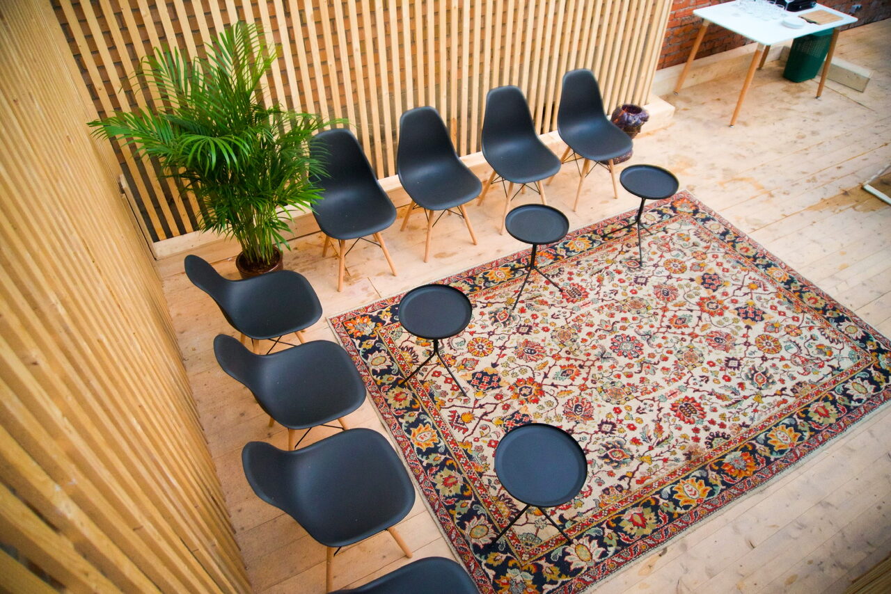 Арендовать Hall 14. Атмосферный лофт с верандой