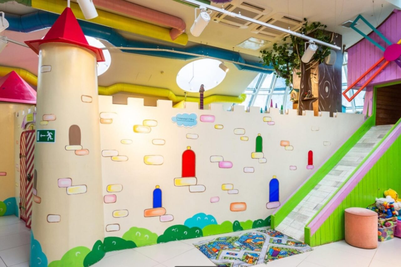 Арендовать Сказочный город. Семейное пространство