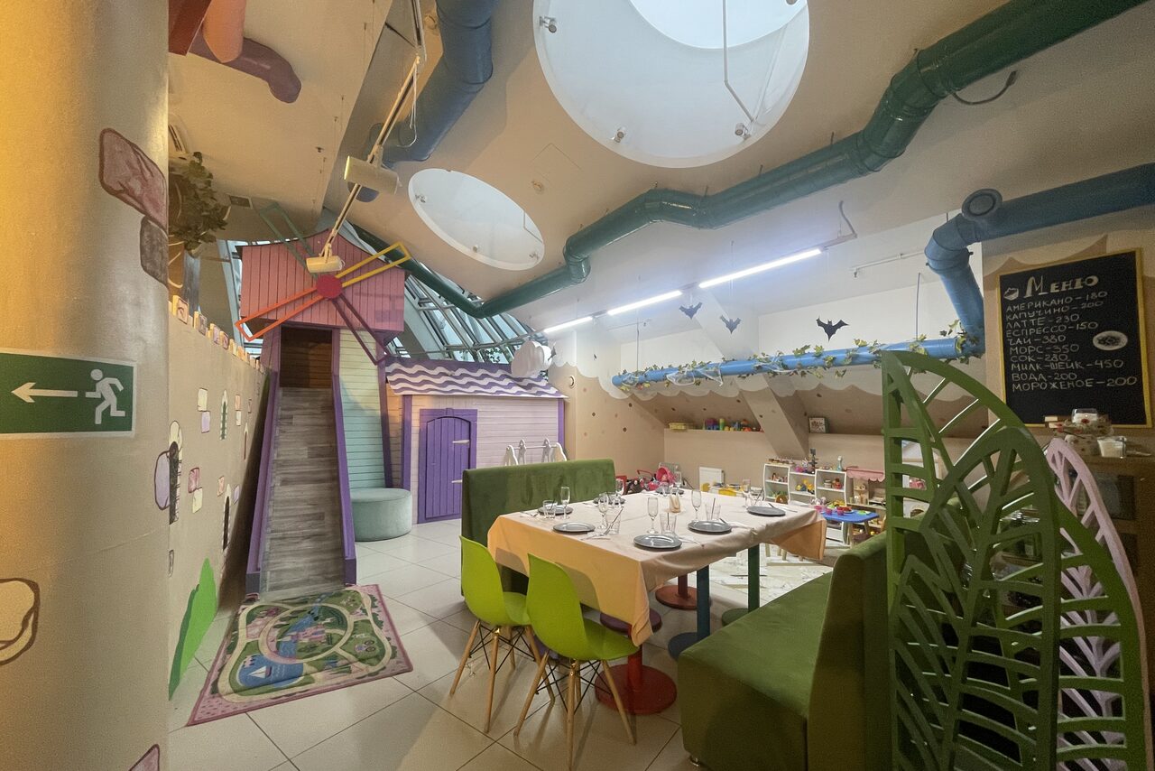 Арендовать Сказочный город. Семейное пространство