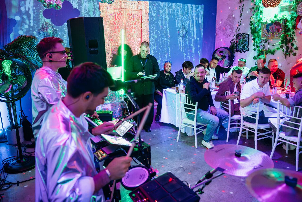 Арендовать AJNA лофт-бутик на набережной КК “Брусницын”