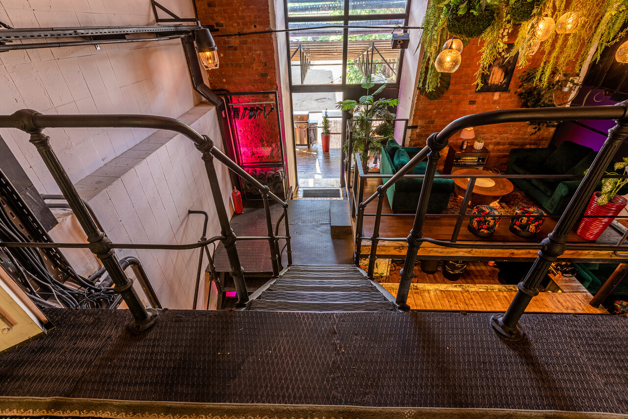 Арендовать Лофт Плантация. Plant House