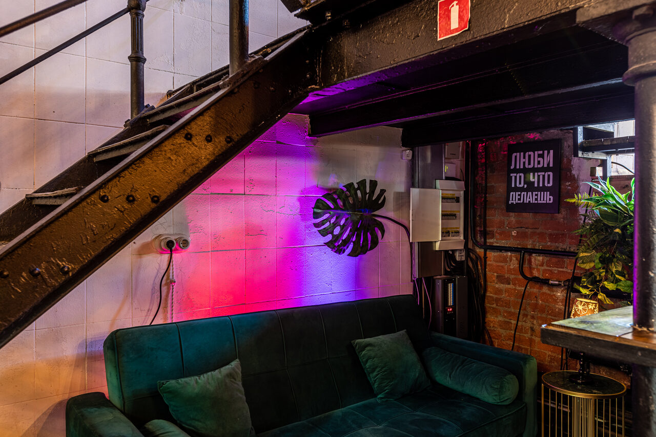 Арендовать Лофт Плантация. Plant House