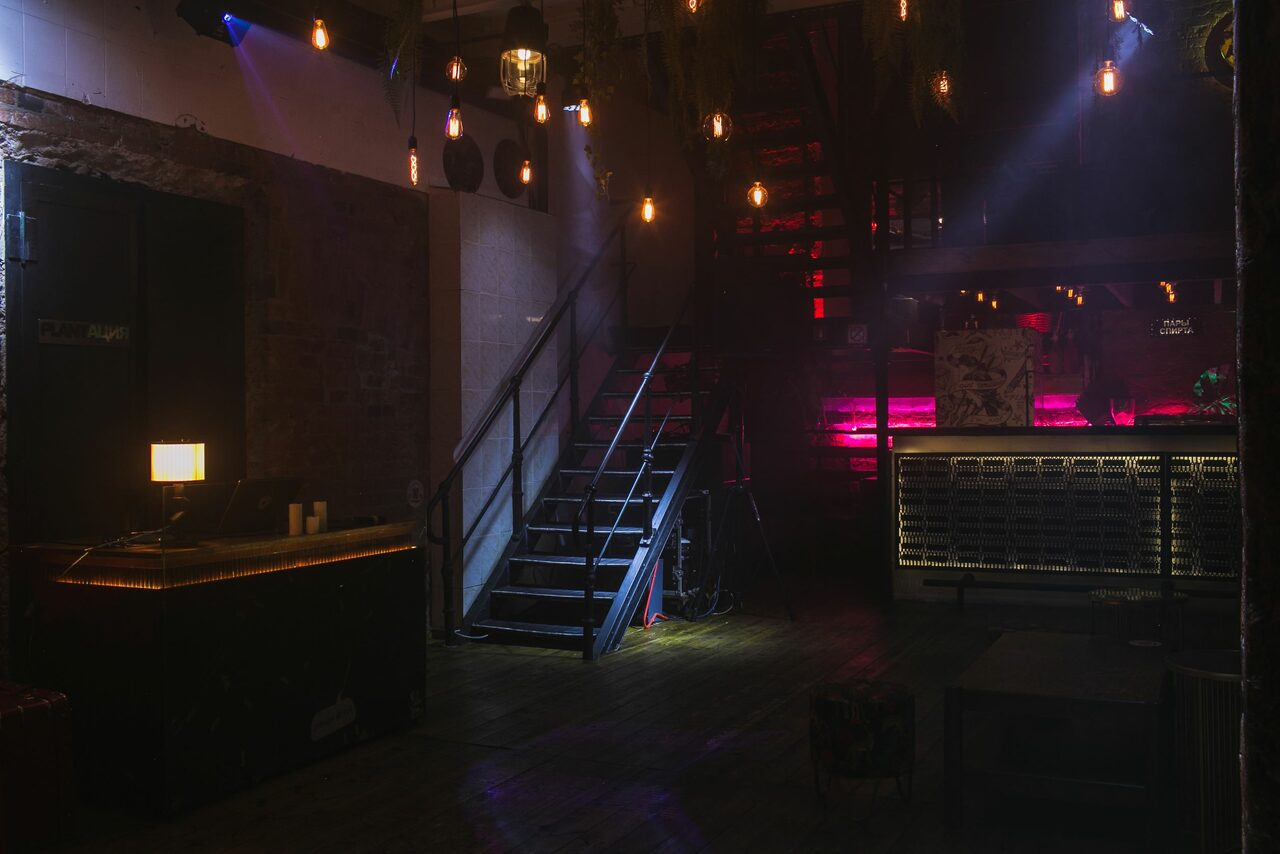 Арендовать Лофт Плантация. Plant House