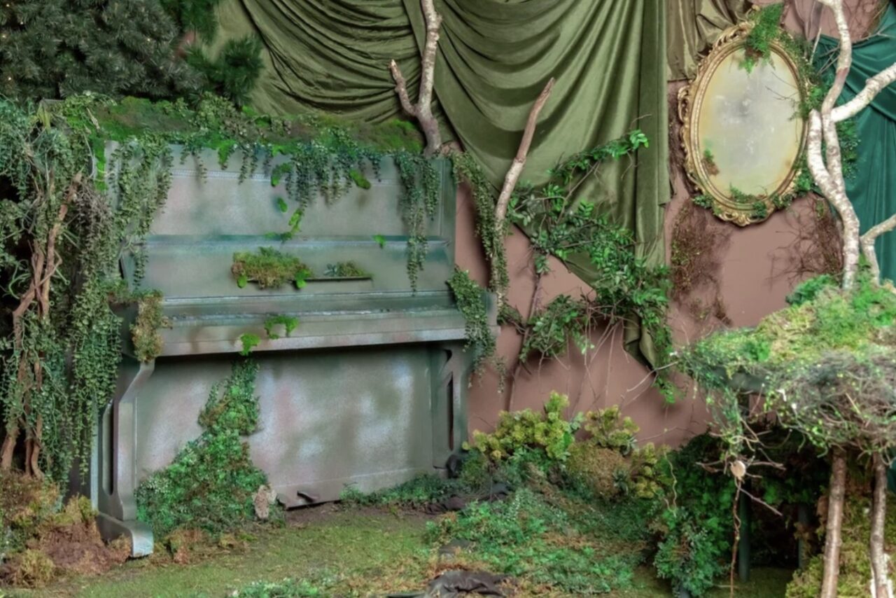 Арендовать Огромное пространство с фотозонами