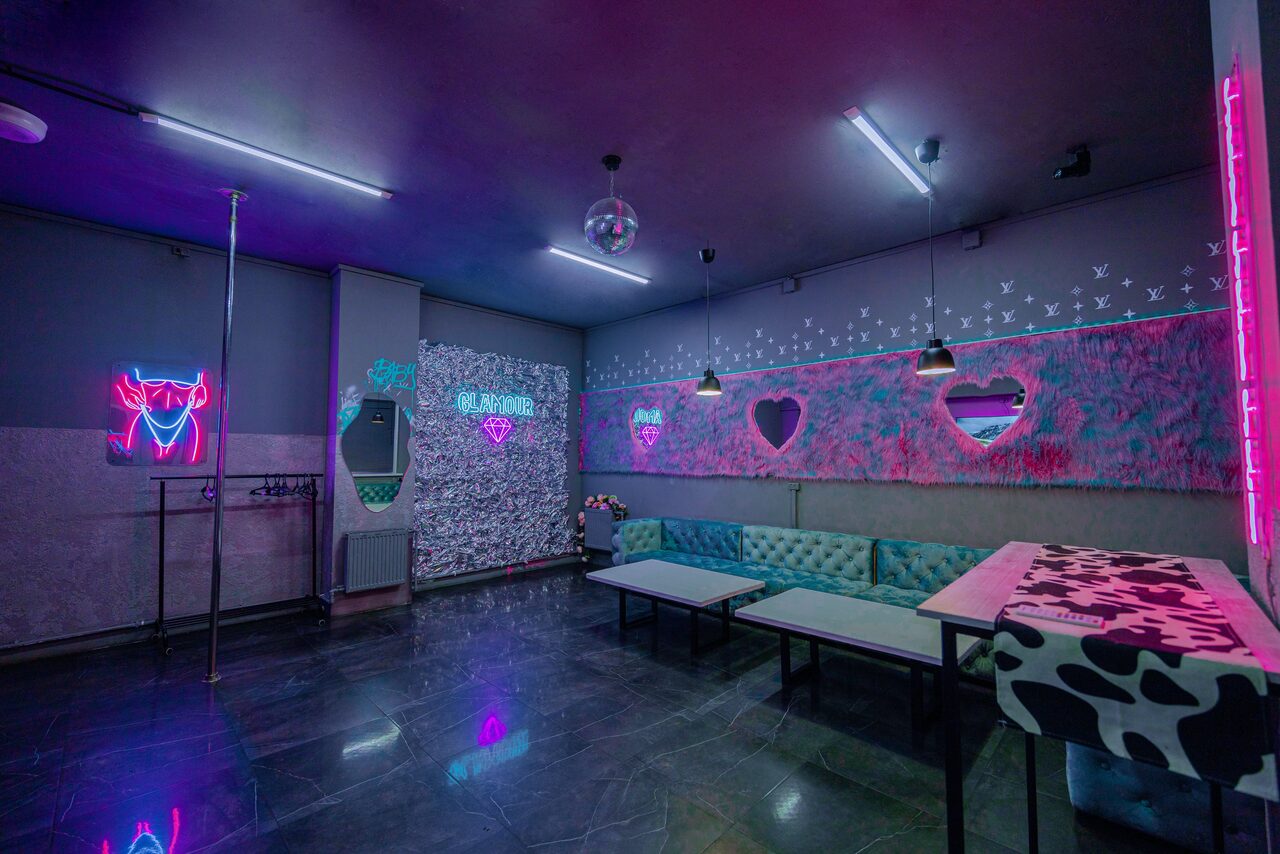 Арендовать Лофт на крыше для девичника