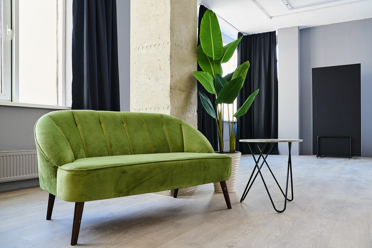 Арендовать Студия с волной и циклорамой