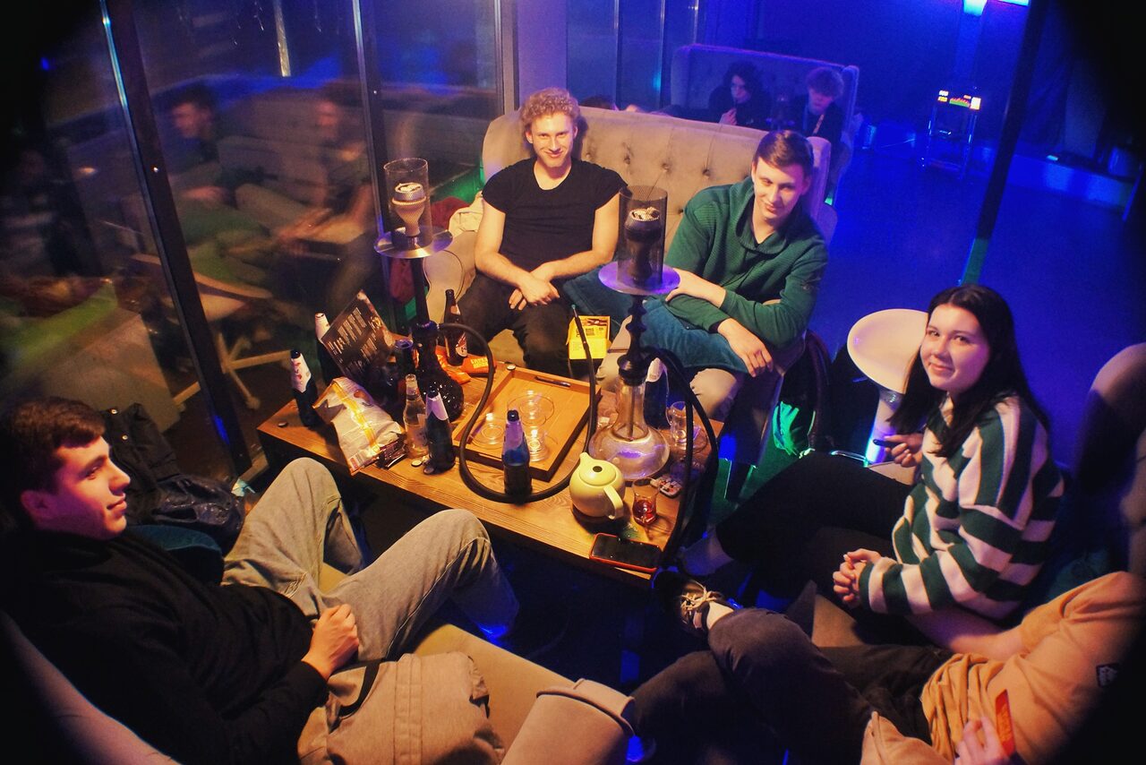 Арендовать Атмосферное пространство с верандой и мангалом в Отрадном