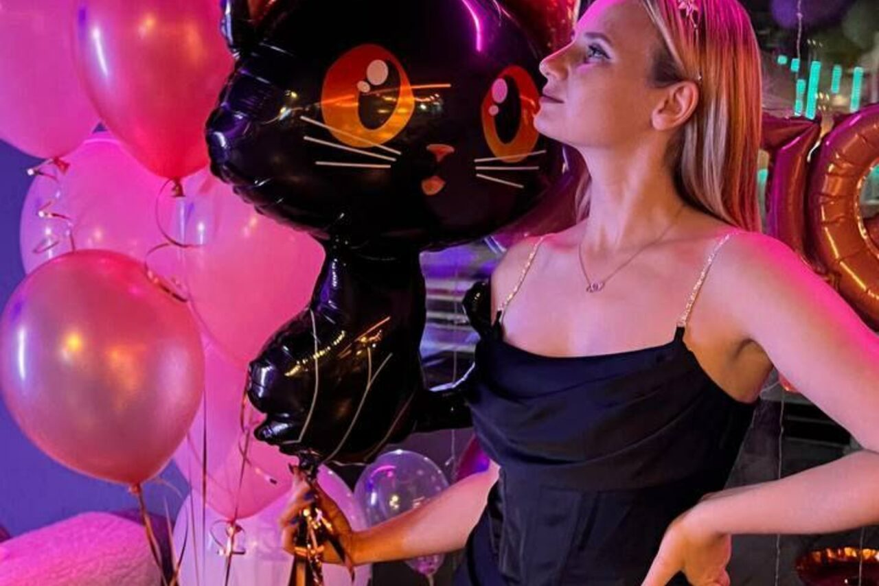 Арендовать Атмосферное пространство с верандой и мангалом в Отрадном