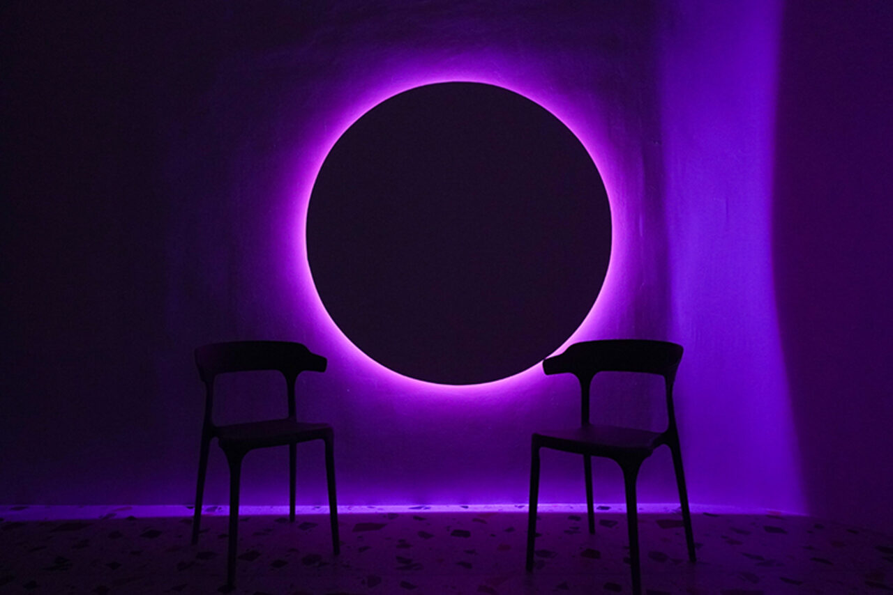 Арендовать Яркий и светлый зал