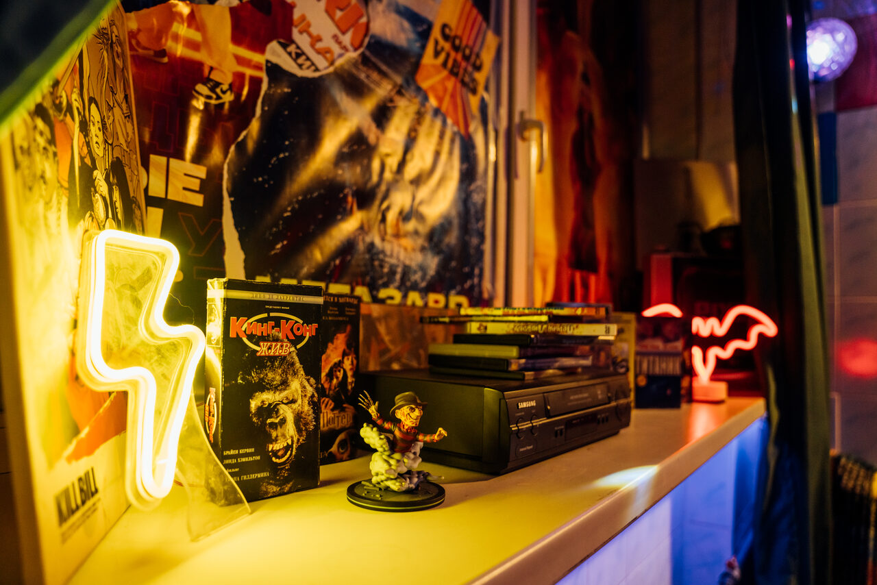 Арендовать Зал "PIXELS". Яркая площадка в стилистике 90-х