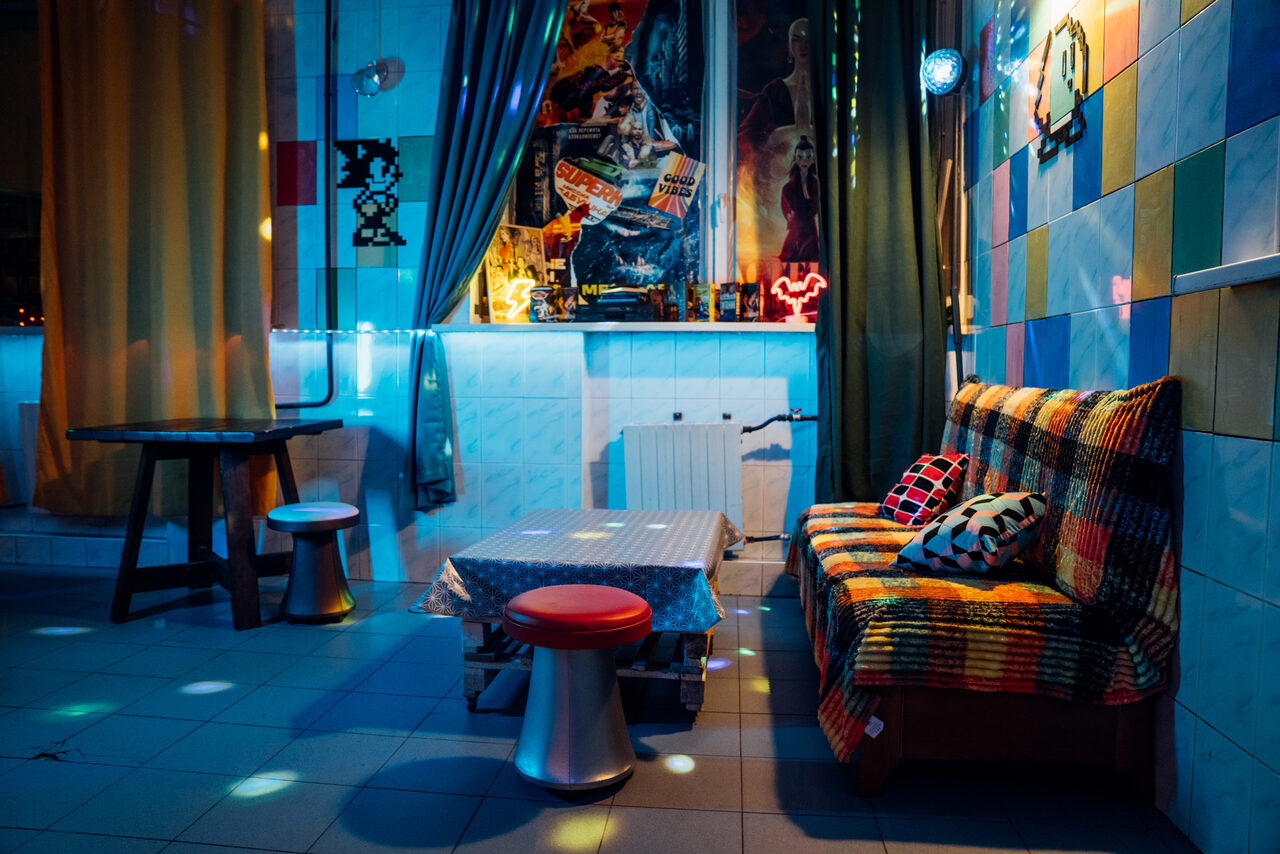 Арендовать Зал "PIXELS". Яркая площадка в стилистике 90-х