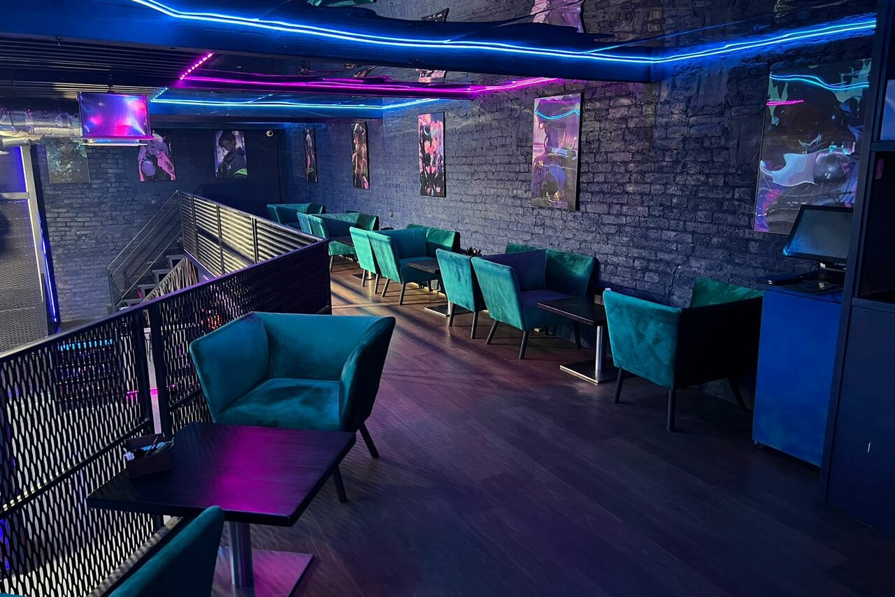 Арендовать BarFly. Просторный клубный лофт