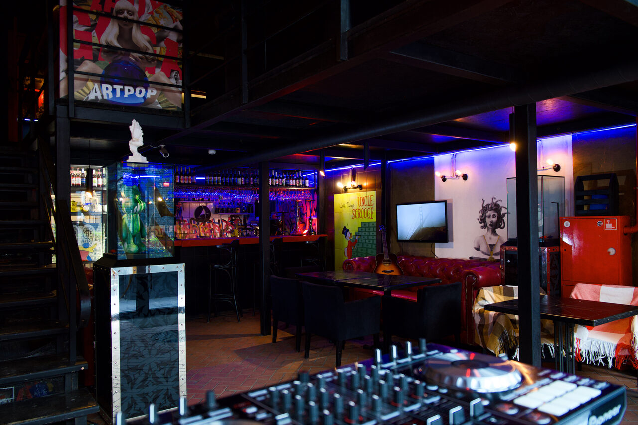 Арендовать Лофт в стиле Артхаус