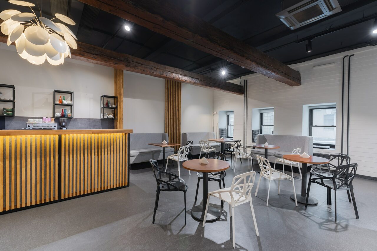 Арендовать Светлый просторный зал