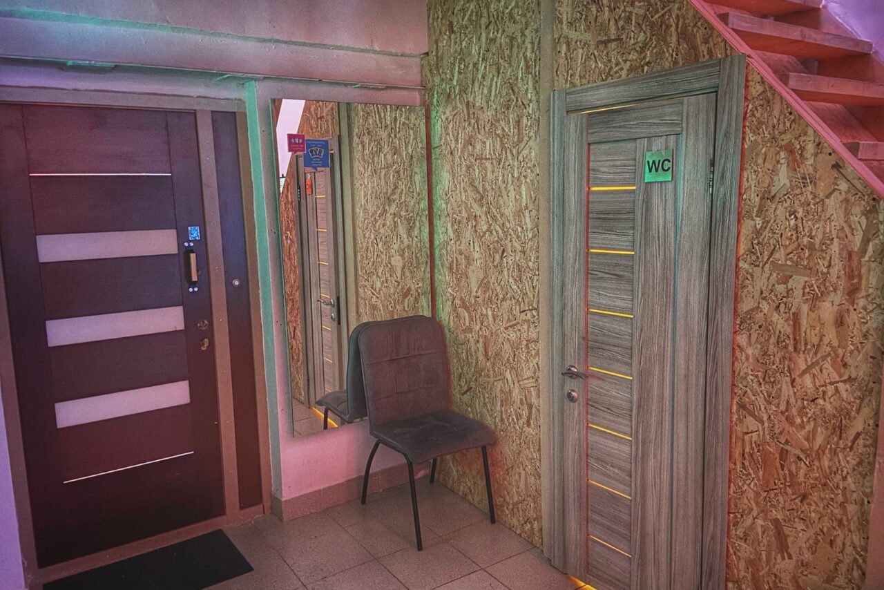 Арендовать Двухуровневый лофт с растениями