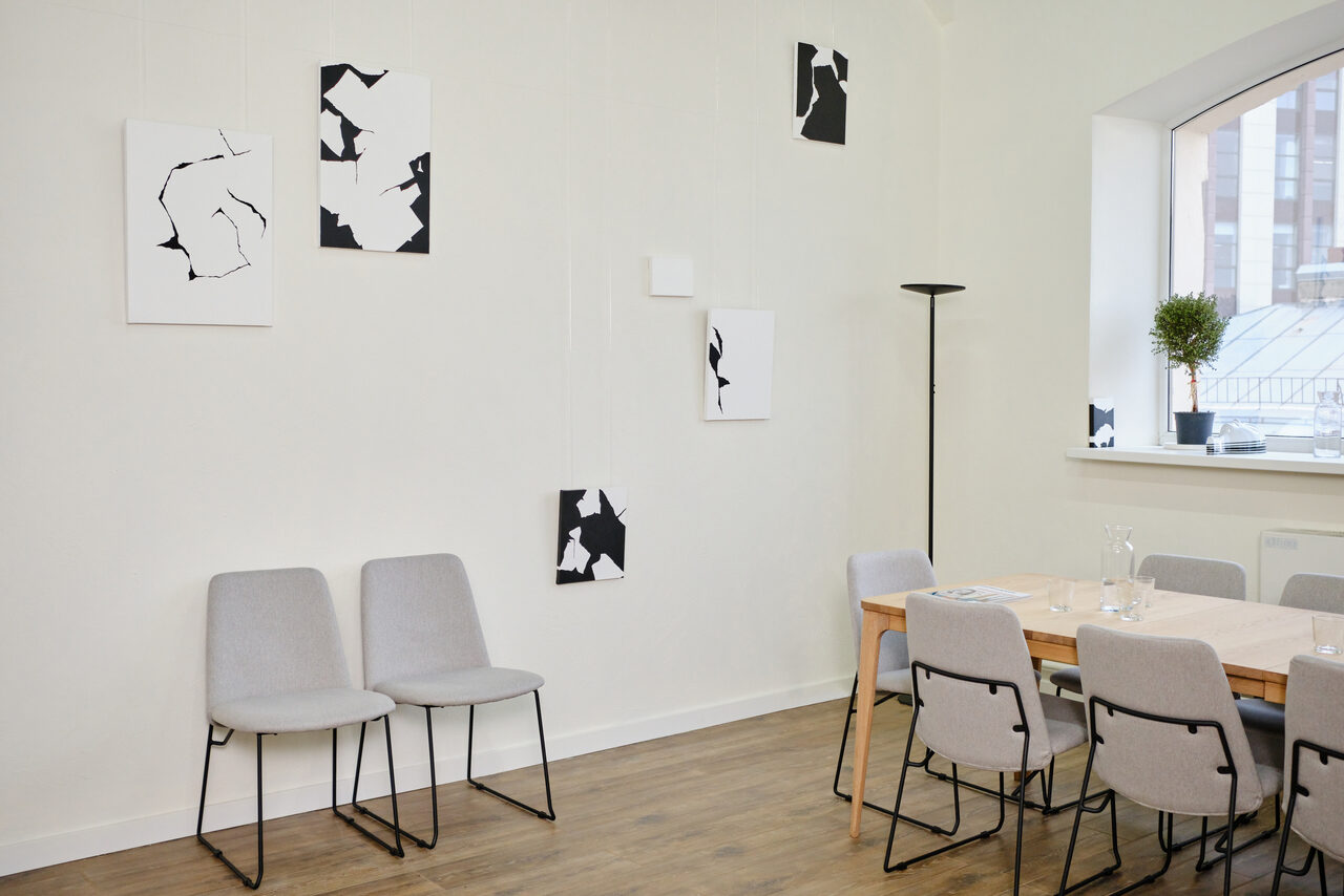 Арендовать Светлые апартаменты в лофт стиле