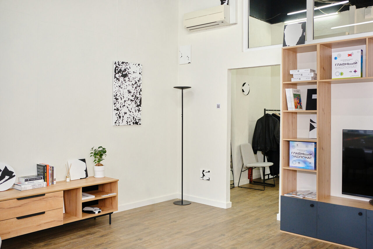 Арендовать Светлые апартаменты в лофт стиле