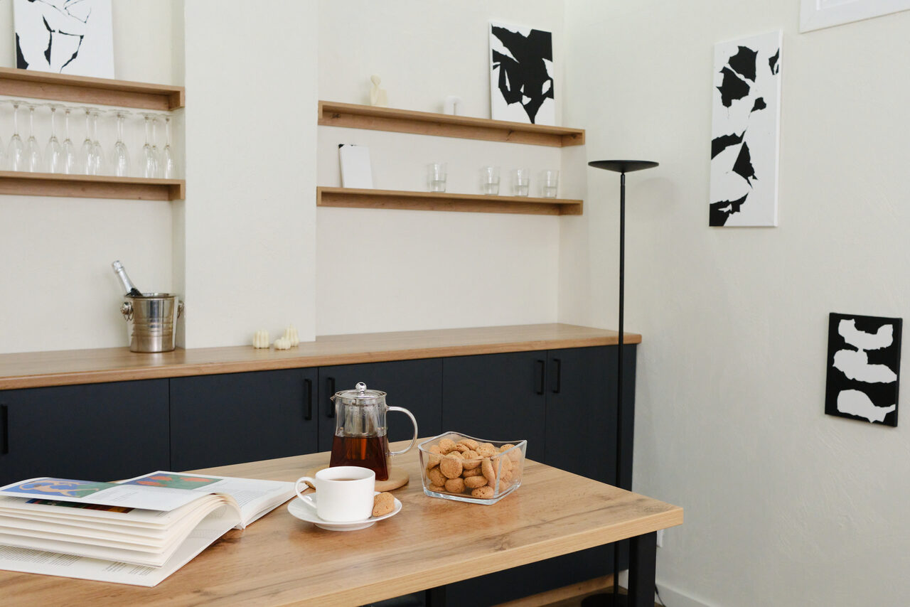 Арендовать Светлые апартаменты в лофт стиле