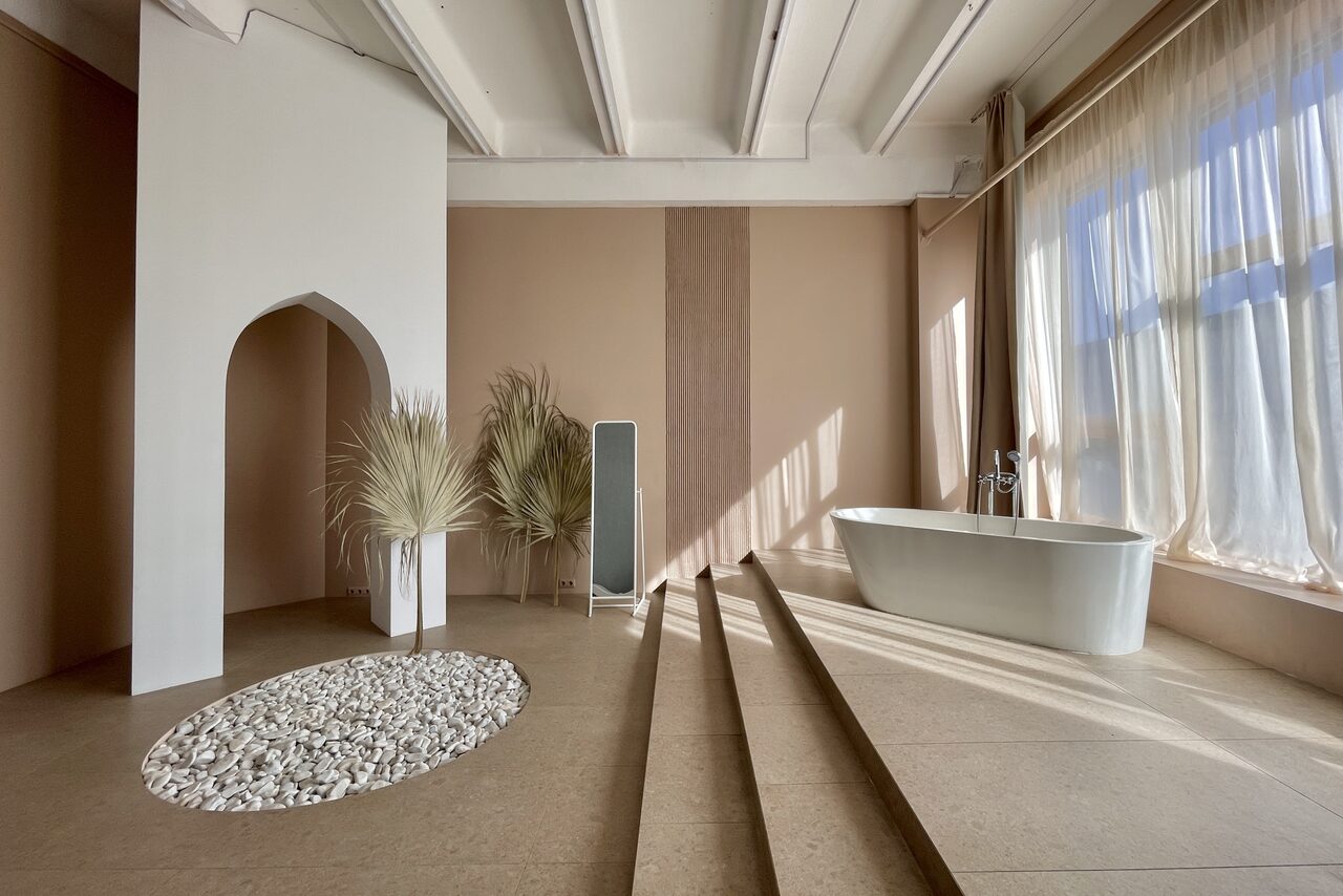 Арендовать Светлый зал в бежевых тонах