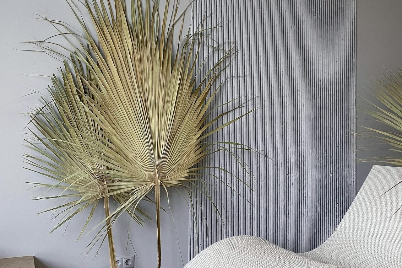 Арендовать Светлый зал в бежевых тонах