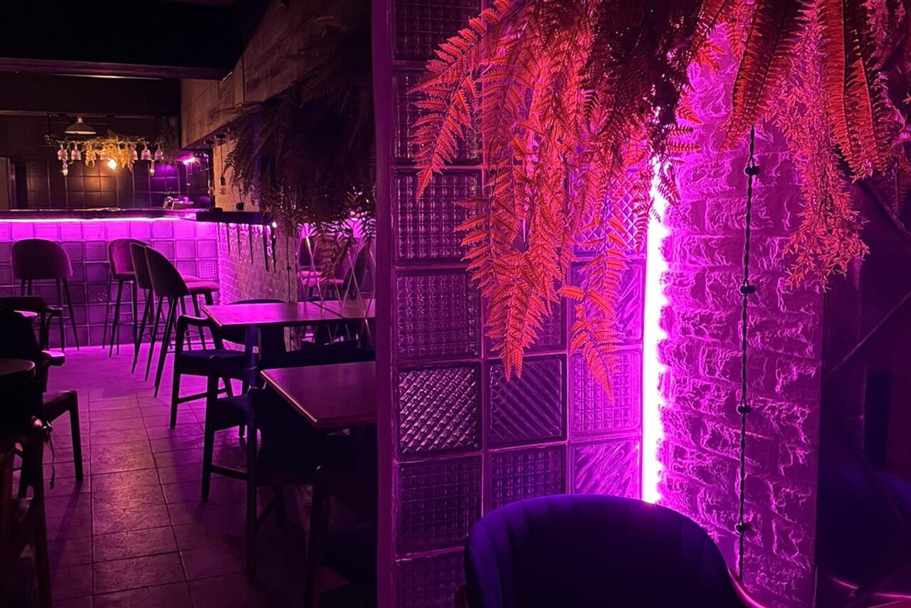 Арендовать Стильный бар 