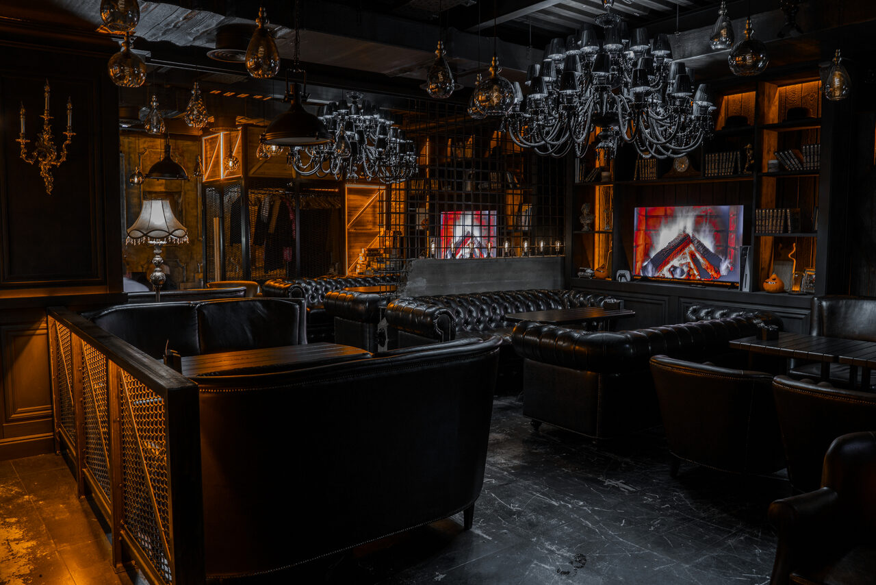 Арендовать Tangiers Lounge (Танджирс Лаунж). Танж. Лофт-зал в мрачном средневековом стиле