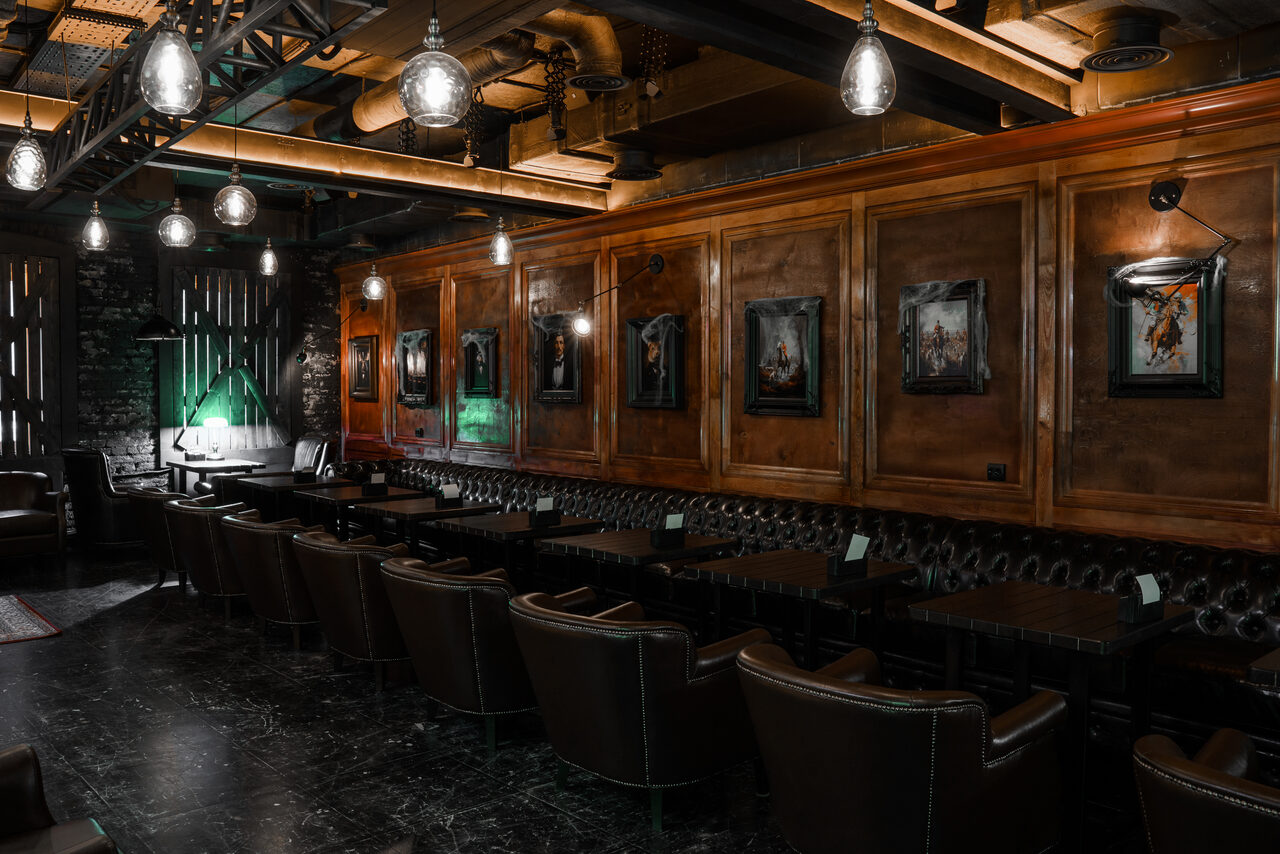 Арендовать Tangiers Lounge (Танджирс Лаунж). Танж. Лофт-зал в мрачном средневековом стиле