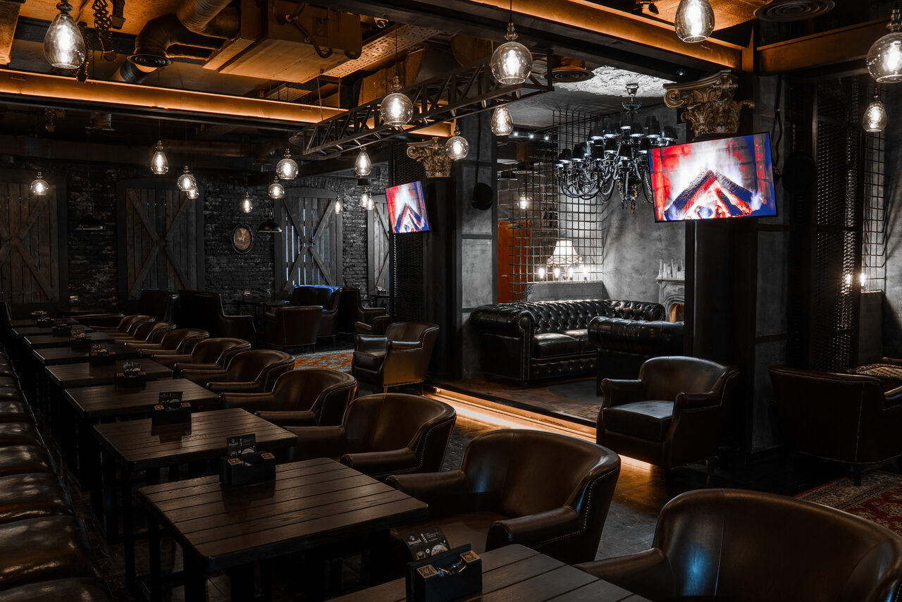 Арендовать Tangiers Lounge (Танджирс Лаунж). Танж. Лофт-зал в мрачном средневековом стиле
