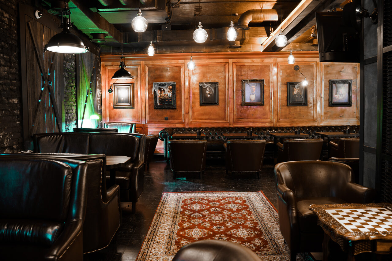 Арендовать Tangiers Lounge (Танджирс Лаунж). Танж. Лофт-зал в мрачном средневековом стиле