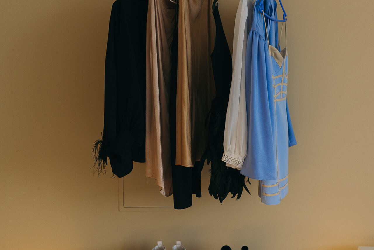 Арендовать Светлая студия с окнами