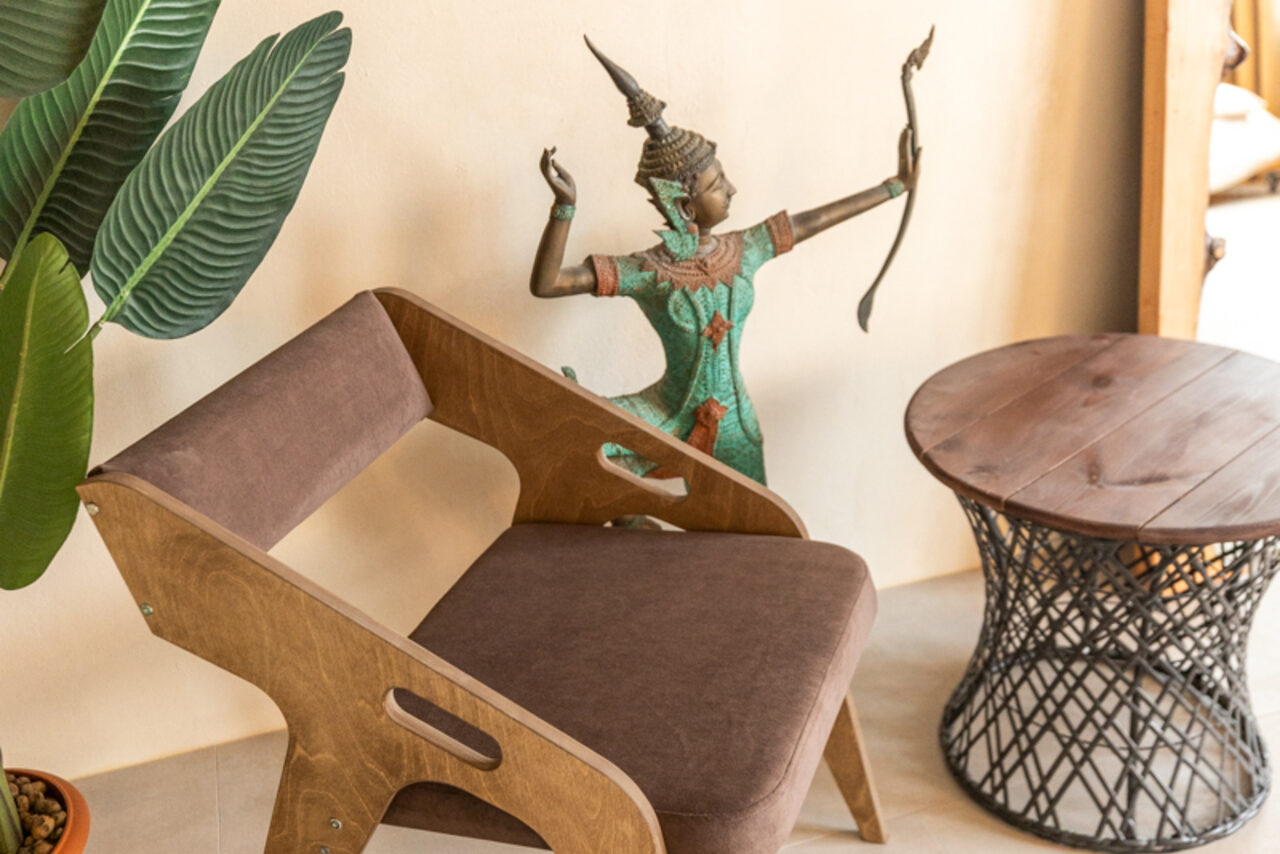 Арендовать Бежевый зал с зеркалами