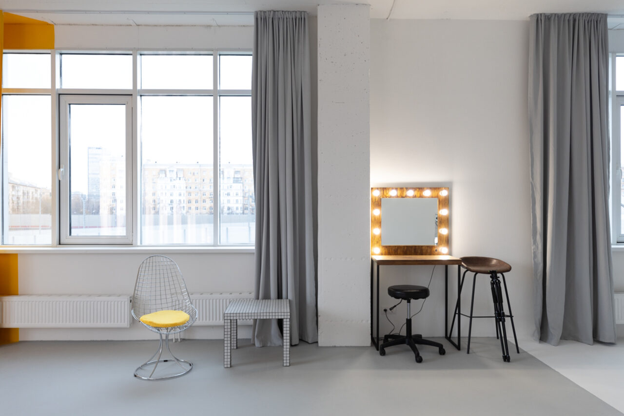 Арендовать Просторный студия с циклорамой