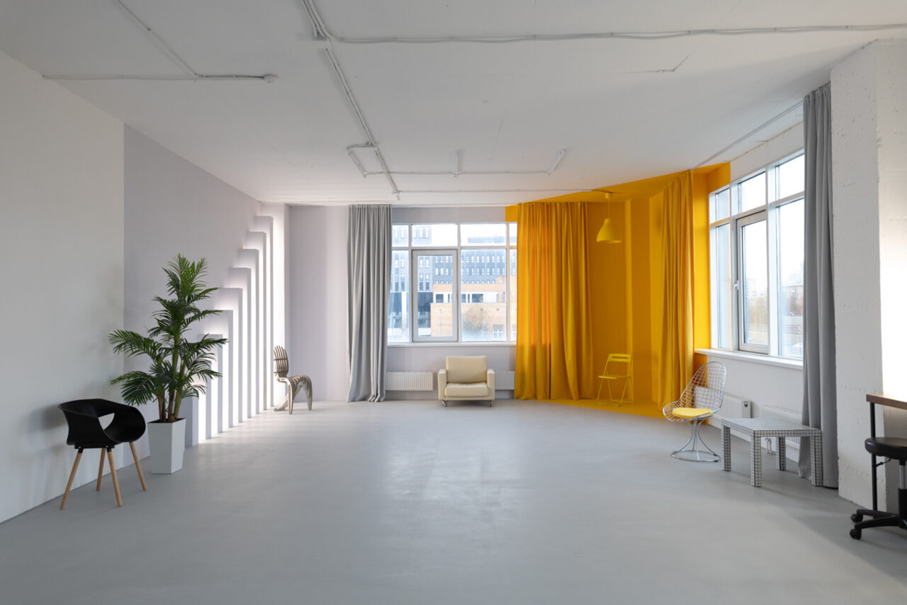 Арендовать Просторный студия с циклорамой