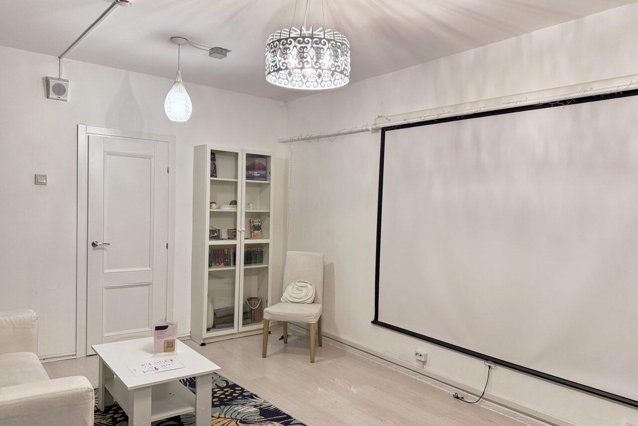 Арендовать Дизайнерский зал