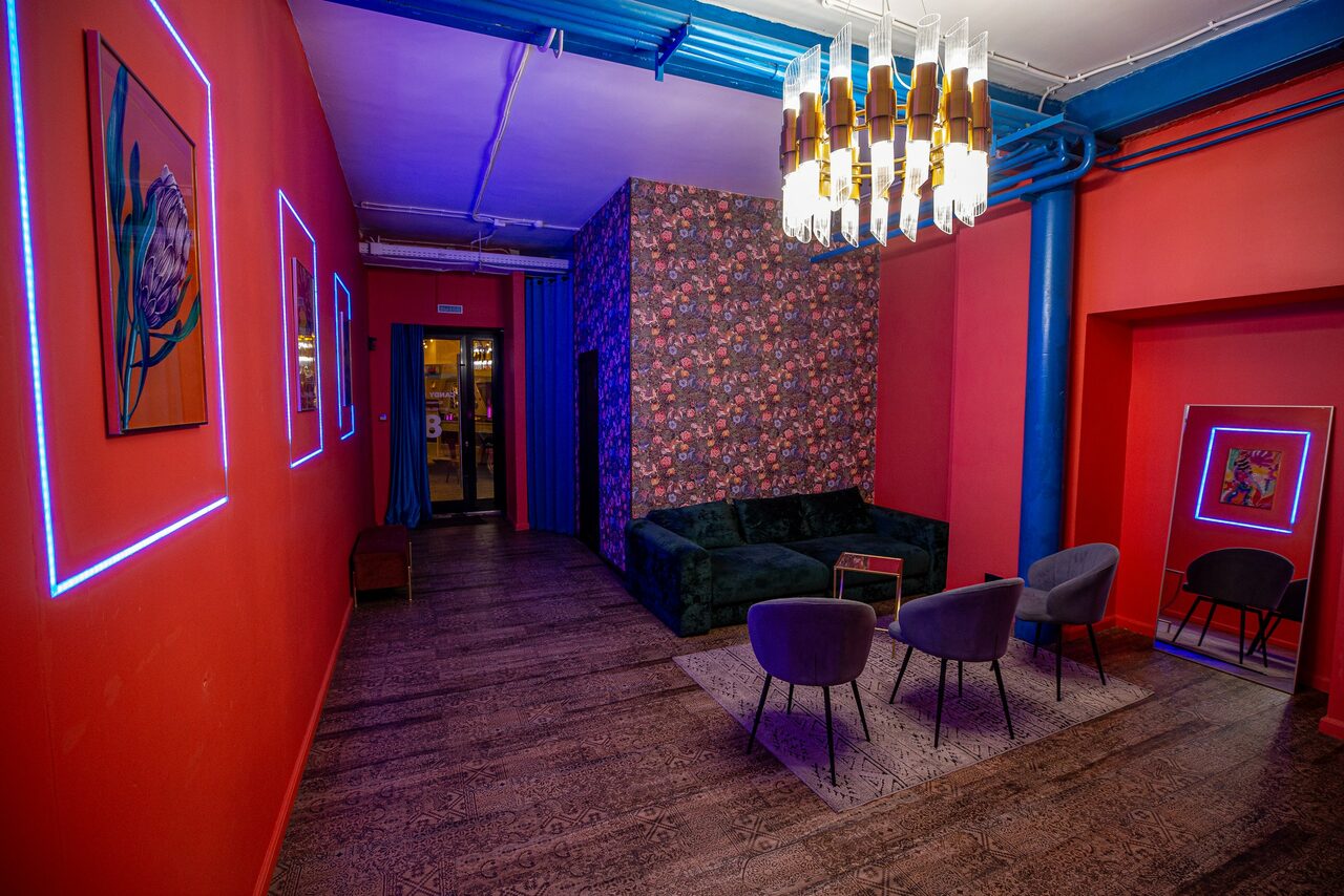 Арендовать Стильный двухуровневый лофт