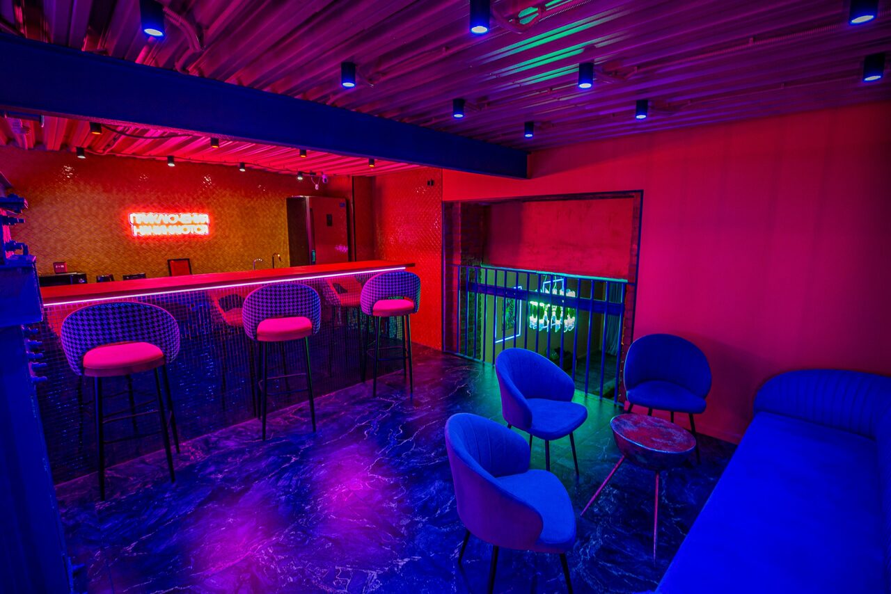 Арендовать Стильный двухуровневый лофт